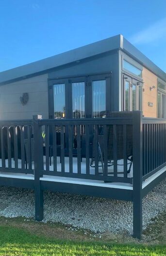 2 Bedroom Park Home For Sale In Flamingo Land, Kirby, Misperton, Malton, North Yorkshire, YO17