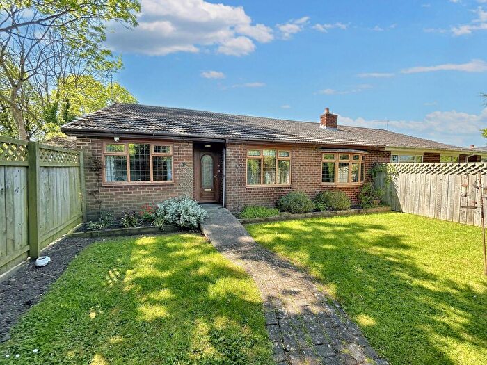 3 Bedroom Semi-Detached Bungalow For Sale In Calow Way, Whickham, Newcastle Upon Tyne, Tyne And Wear, NE16