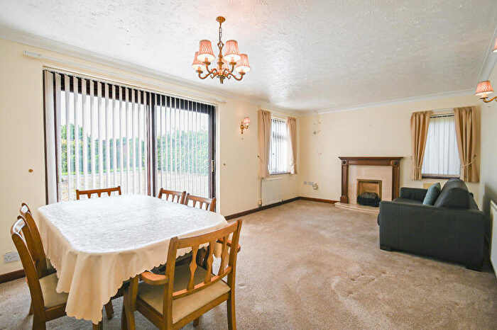 2 Bedroom Bungalow For Sale In Saltney Gate, Saracens Head, Lincolnshire, PE12