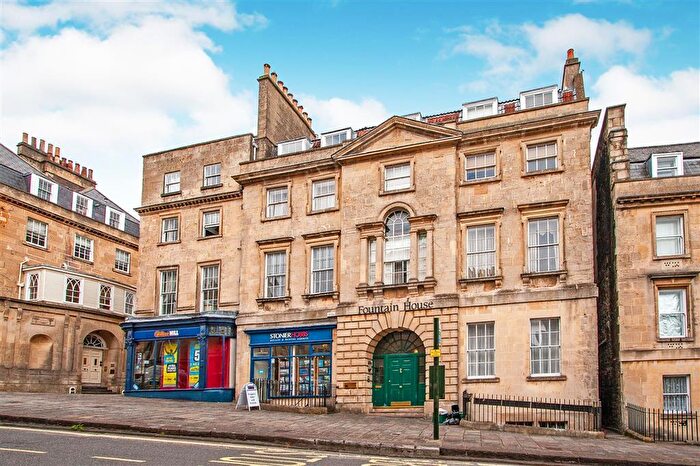 1 Bedroom Apartment To Rent In Fountain Buildings, Bath, BA1