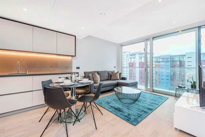 Apartment To Rent In Faraday House, Battersea Power Station, London, SW11