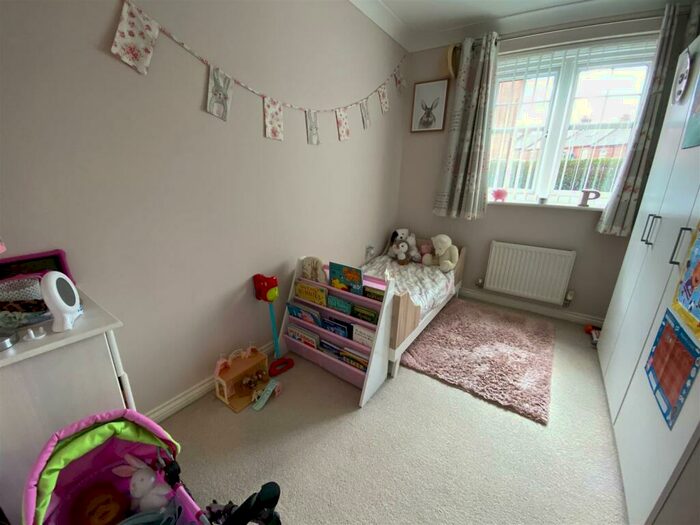 2 Bedroom Apartment To Rent In Lauder Way, Pelaw, Gateshead, NE10