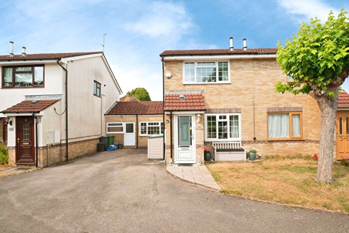2 Bedroom Detached House For Sale In Silver Birch Close, Cardiff, CF14