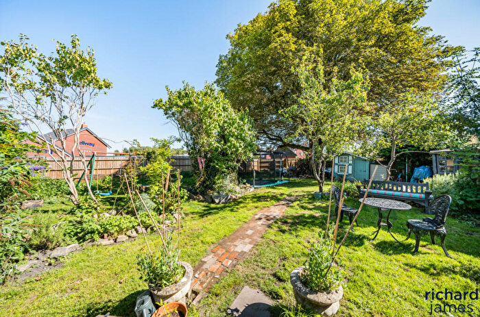 3 Bedroom Terraced House For Sale In Marlborough Road, Wroughton, Swindon, SN4