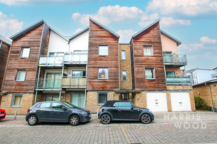1 Bedroom Apartment To Rent In Quayside Drive, Colchester, Essex, CO2
