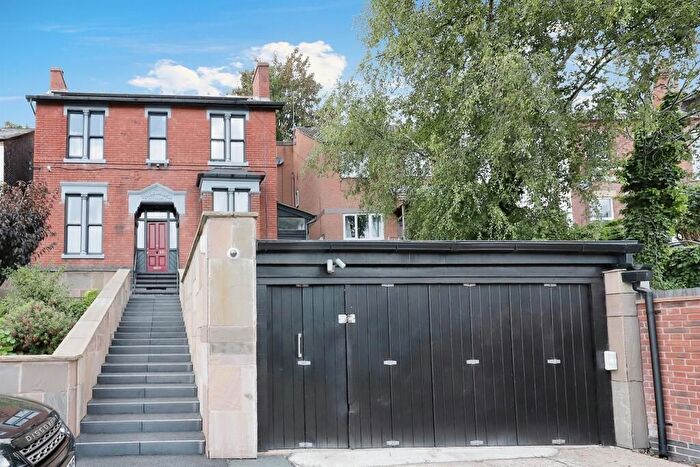 5 Bedroom Detached House To Rent In Cherry Orchard, Kidderminster, DY10