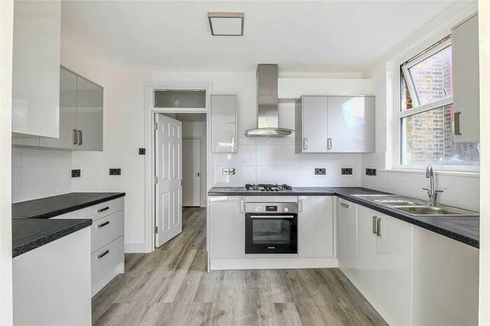 4 Bedroom Terraced House To Rent In Black Boy Lane, Harringay, London, N15