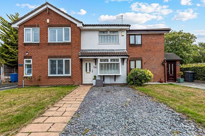2 Bedroom Terraced House For Sale In Littleton Close, Great Sankey, WA5