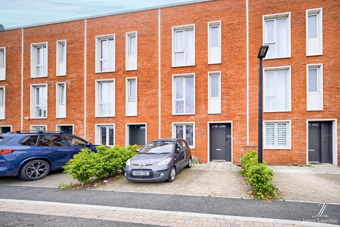 4 Bedroom Terraced House To Rent In Port Loop, South Loop Square, Edgbaston, B16