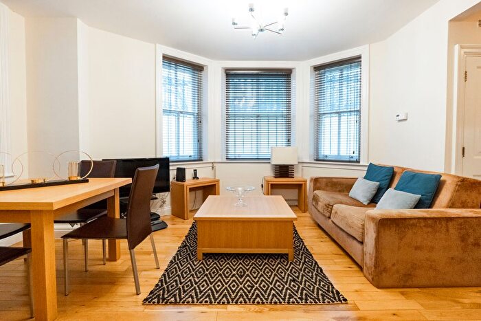 1 Bedroom Flat To Rent In Prince Of Wales Terrace, Kensington, London, W8