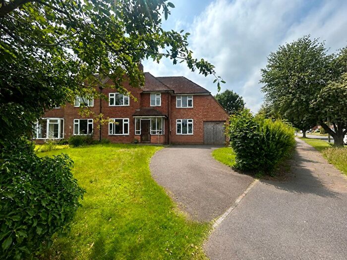 5 Bedroom Semi Detached House For Sale In Heath Road South, Bournville, West Midlands, B31