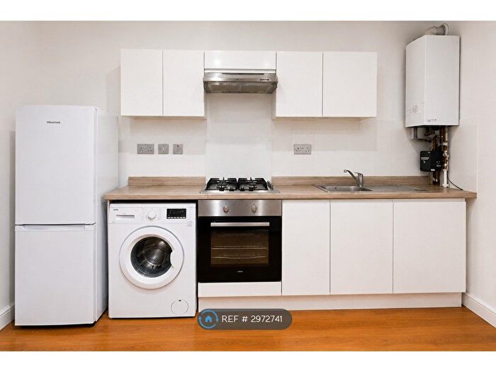 1 Bedroom Flat To Rent In Kingsland Road, Luton, LU1