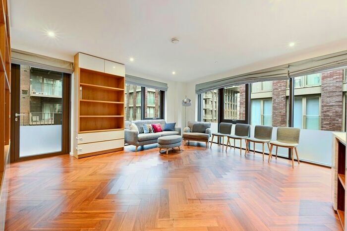 2 Bedroom Flat For Sale In Capital Building, Embassy Gardens, Nine Elms, SW11