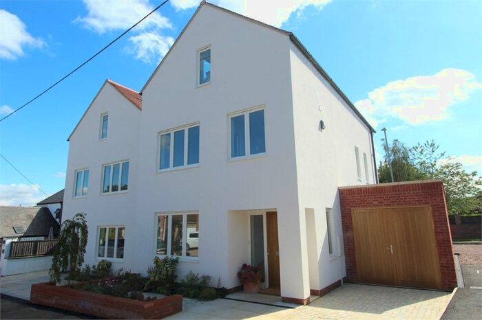 4 Bedroom Detached House To Rent In Franks Road, Walcote, LE17