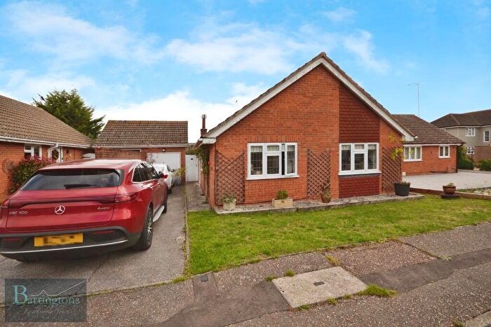 3 Bedroom Detached Bungalow To Rent In Homelands Grove, CM11