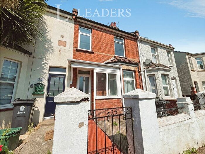 2 Bedroom Terraced House To Rent In Warwick Road, CO15