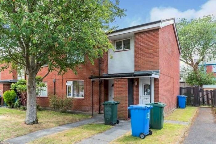 1 Bedroom Property To Rent In Shaw Hill Street, Chorley, PR7