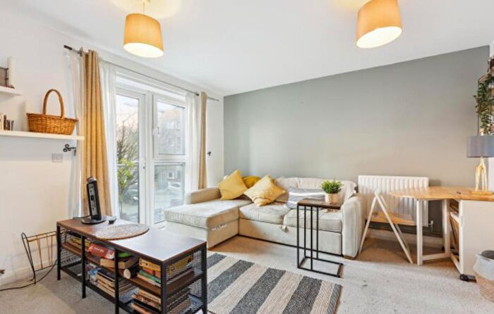 1 Bedroom Apartment To Rent In Lisson Street, Marylebone, London, NW1