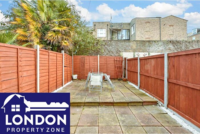 3 Bedroom Terraced House For Sale In Hereson Road, Ramsgate, CT11