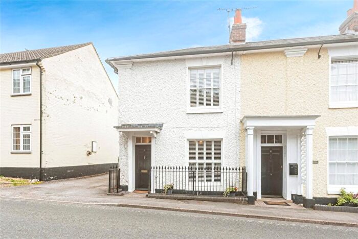 2 Bedroom End Of Terrace House For Sale In Newbury Street, Whitchurch, Hampshire, RG28