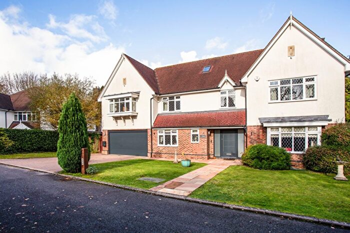 5 Bedroom Detached House To Rent In Welcomes Road, Kenley, CR8