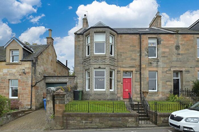 3 Bedroom Flat For Sale In Strawberry Bank, Linlithgow, West Lothian, EH49