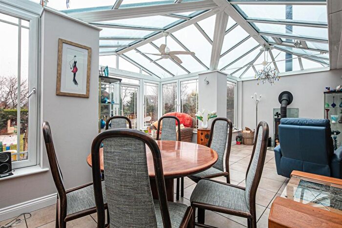 5 Bedroom Detached House For Sale In Bushey Wood Road, Dore, S17