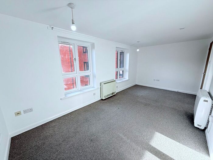 2 Bedroom Flat To Rent In Short Stairs, Nottingham, NG1