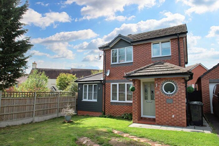 3 Bedroom House To Rent In Tavistock Avenue, Ampthill, MK45
