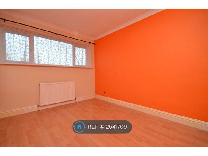 3 Bedroom Terraced House To Rent In Crawley, Crawley, RH11
