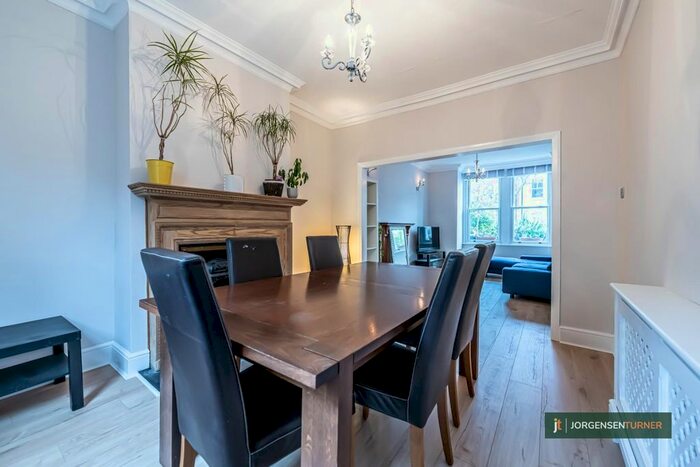 3 Bedroom Property To Rent In Adelaide Grove, London, W12