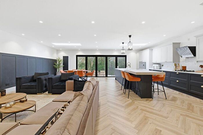 3 Bedroom Semi-Detached Bungalow For Sale In Plants Brook Road, Sutton Coldfield, B76