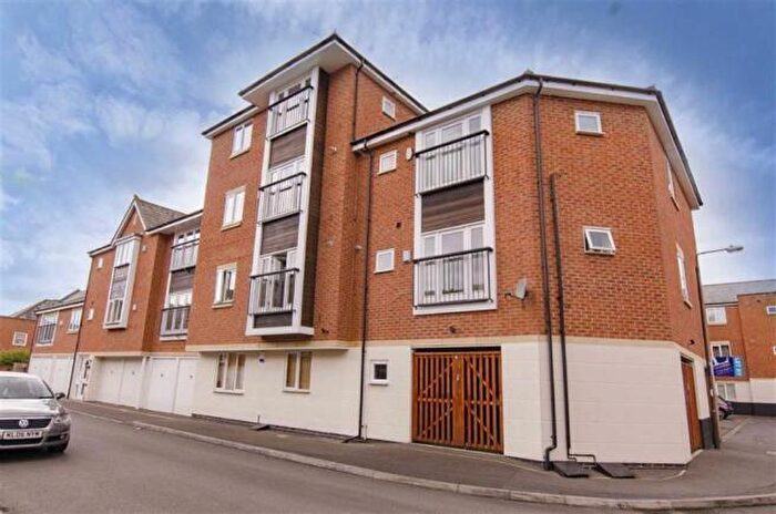 2 Bedroom Apartment For Sale In Auriga Court, Chester Green, Derby, DE1