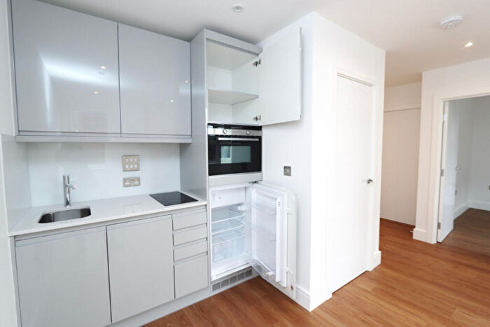 1 Bedroom Apartment To Rent In London Road, Romford, RM7