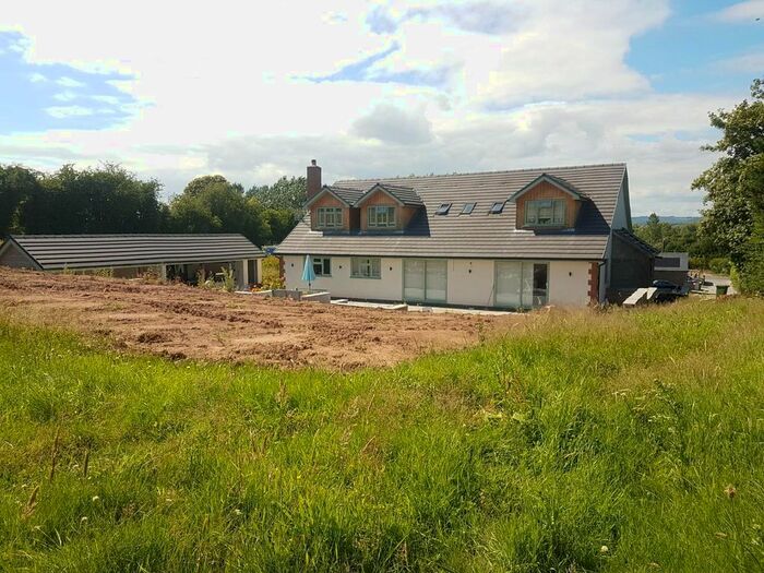 6 Bedroom Detached House For Sale In Fernleigh, Eau Withington, Hereford, HR1