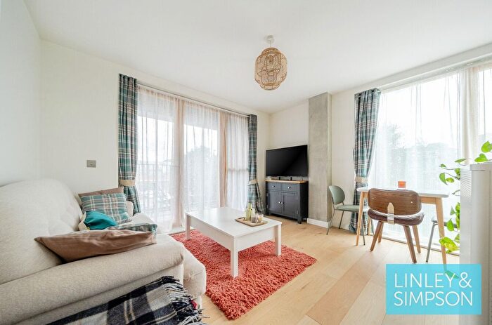 1 Bedroom Flat For Sale In Ironworks, David Street, Leeds, LS11