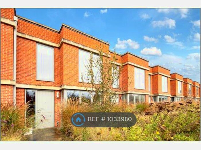 3 Bedroom Terraced House To Rent In West Terrace, Bicester, Oxfordshire, OX27