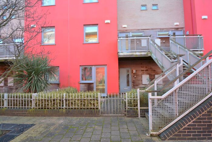 2 Bedroom Flat To Rent In Cubitt Way, Oundle Road, Peterborough, PE2