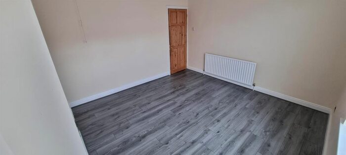 4 Bedroom Terraced House To Rent In Willow Brook Road, Leicester, LE5