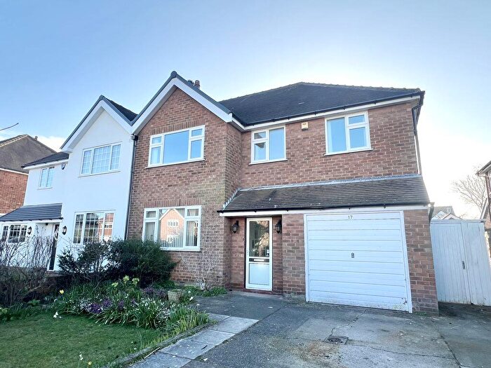 4 Bedroom Semi-Detached House To Rent In Dunster Road, Southport, PR8