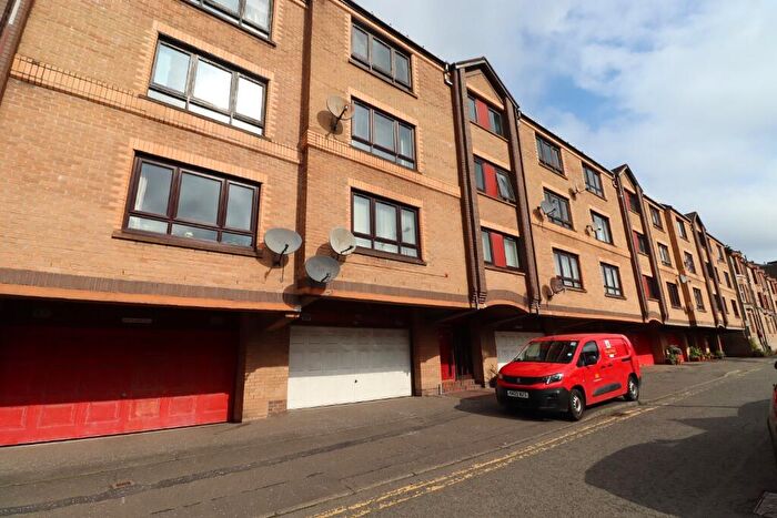 1 Bedroom Flat To Rent In Baker Street, Shawlands, Glasgow, G41