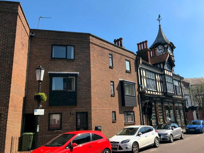 5 Bedroom Terraced House To Rent In Great Southsea Street, Southsea PO5