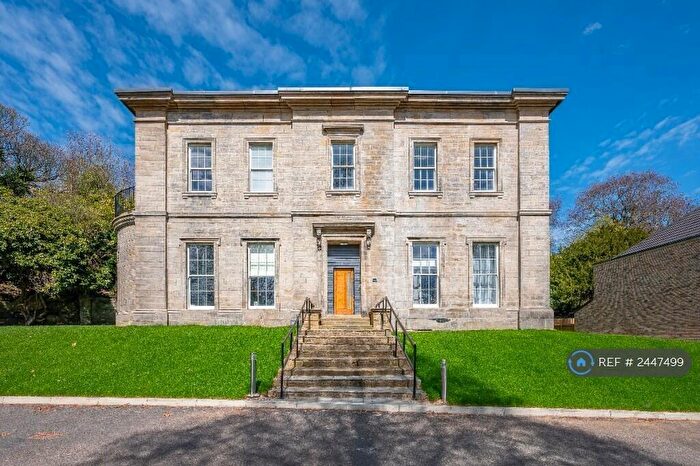 1 Bedroom Flat To Rent In Cliff Oaks, Leeds, LS12