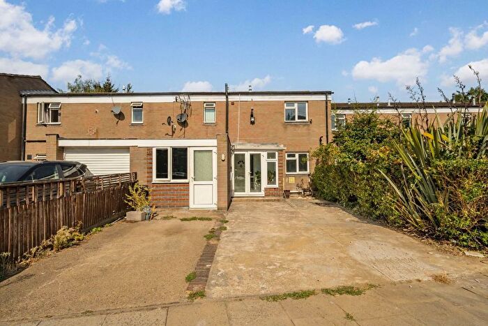 4 Bedroom Terraced House To Rent In Hemswell Drive, London, NW9
