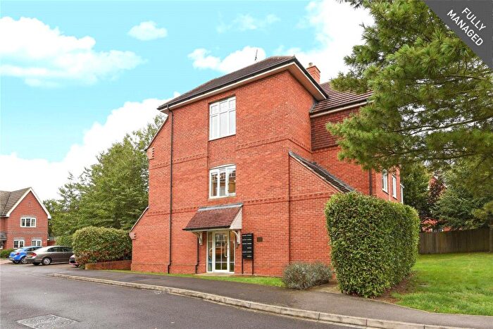 2 Bedroom Apartment To Rent In Ashdene Gardens, Reading, Berkshire, RG30