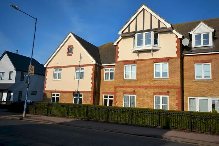 2 Bedroom Flat To Rent In Copperas Court, Two Bedroom Apartment, Tankerton, CT5