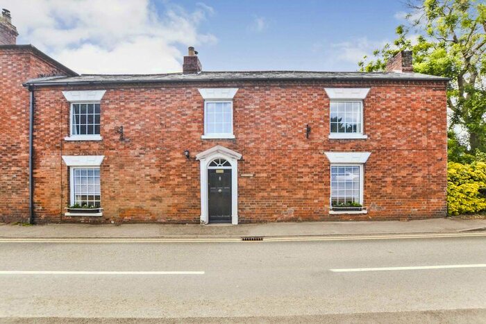 3 Bedroom Cottage For Sale In Church Street, Eckington, Pershore, WR10