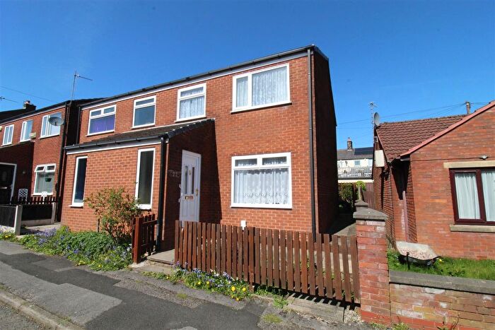 3 Bedroom Semi-Detached House For Sale In Wright Street, Horwich, Bolton, BL6