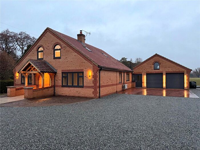 4 Bedroom Bungalow To Rent In Croft Farm Bungalow, Kenny Hill, Bury St. Edmunds, Suffolk, IP28