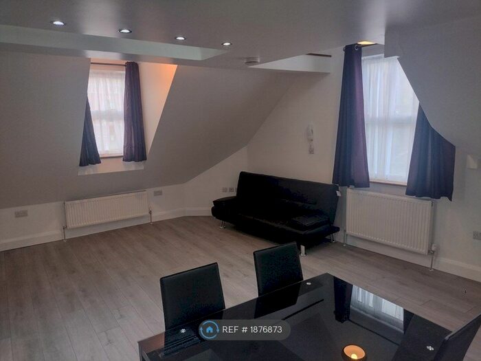 1 Bedroom Flat To Rent In Cricklewood Broadway, London, NW2